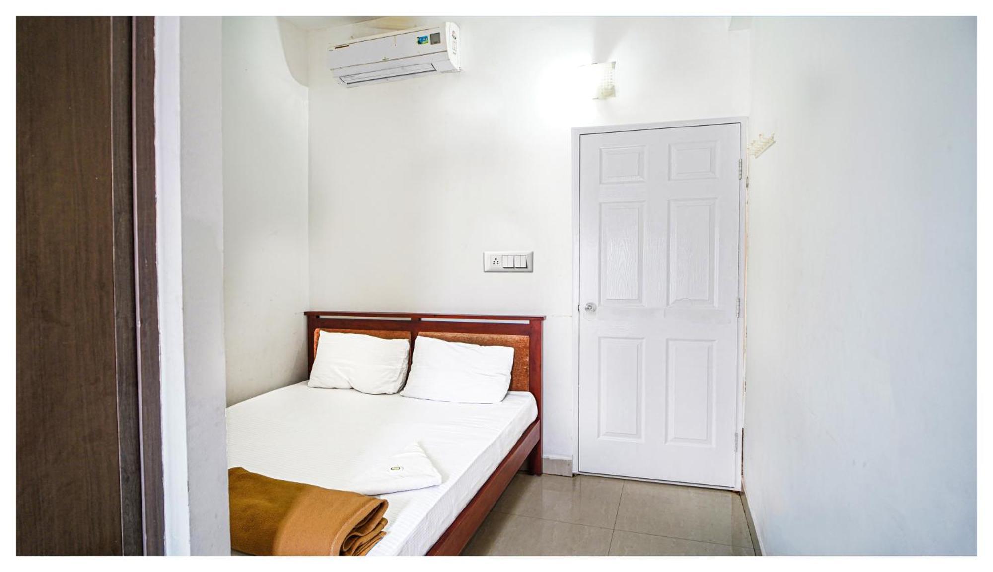 Villa Kay Kay Residency à Kochi Extérieur photo
